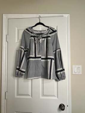 Double Take Geometric Print Tie-Neck Long Sleeve Blouse Size L